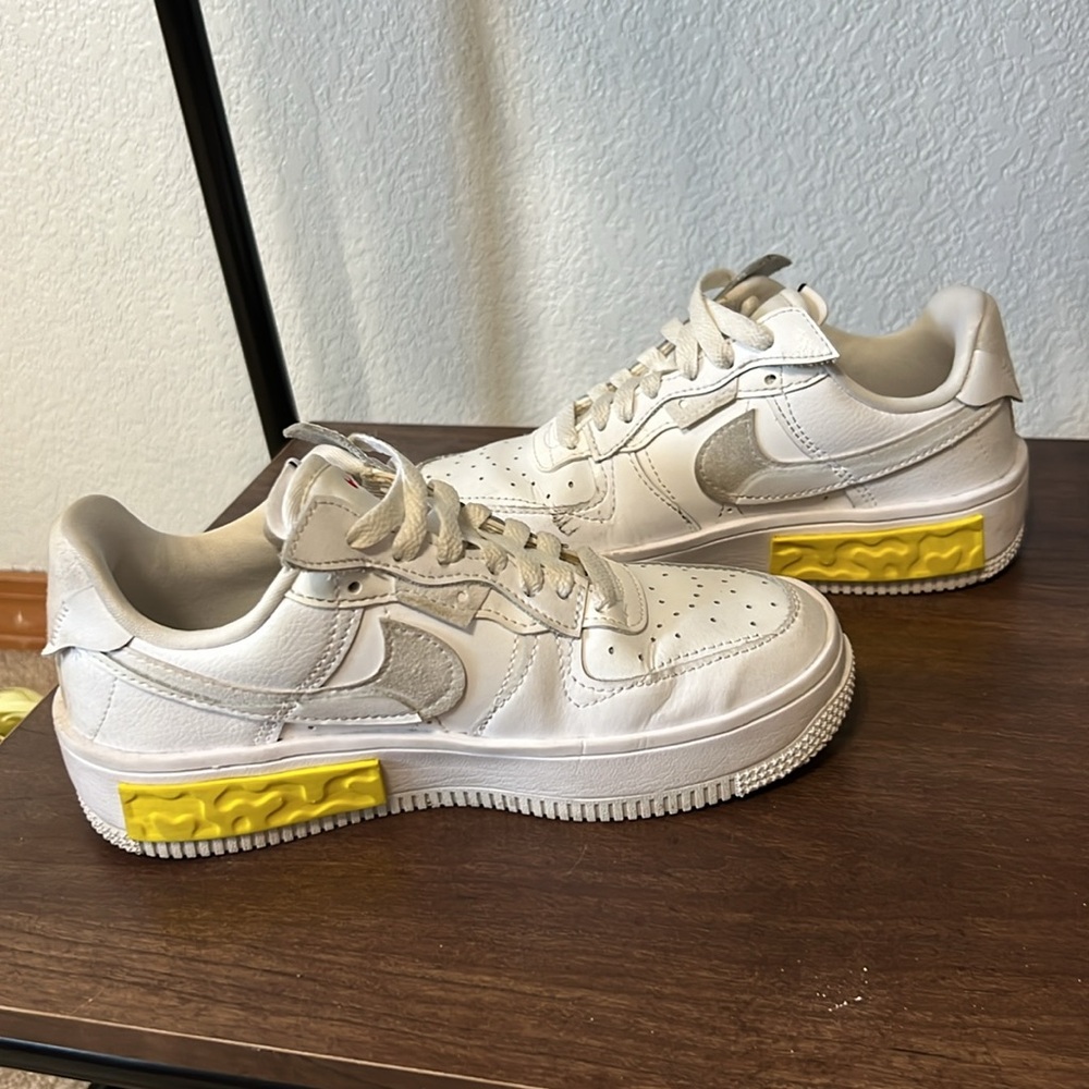 Women’s Nike Air Forces - Picture 6 of 8